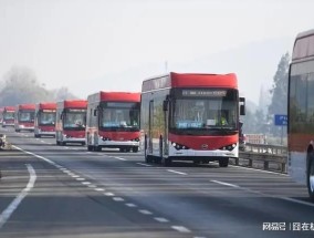 万象一路新能源汽车，引领绿色出行新纪元万象一路新能源汽车